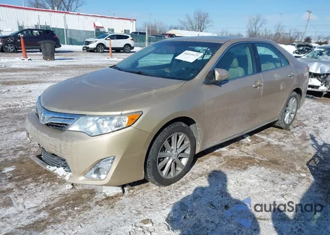 2012 Toyota Camry Xle z USA, uszkodzony, nr VIN 4T1BF1FK8CU549234